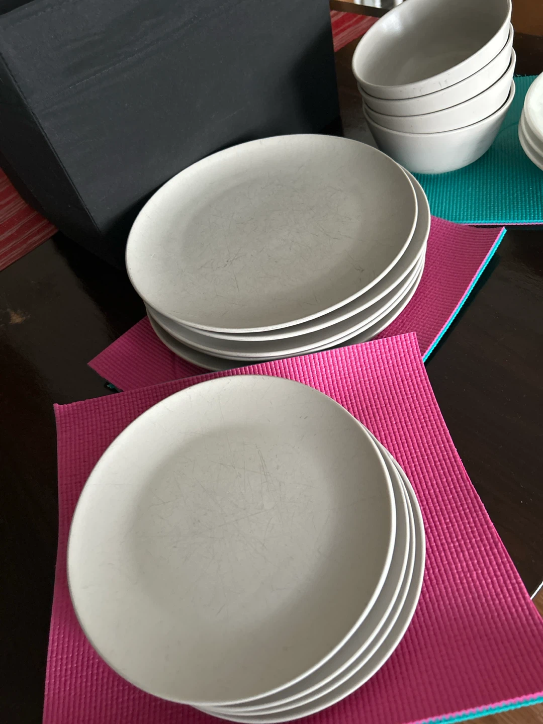 Set of 14 White Dishes - photo 2