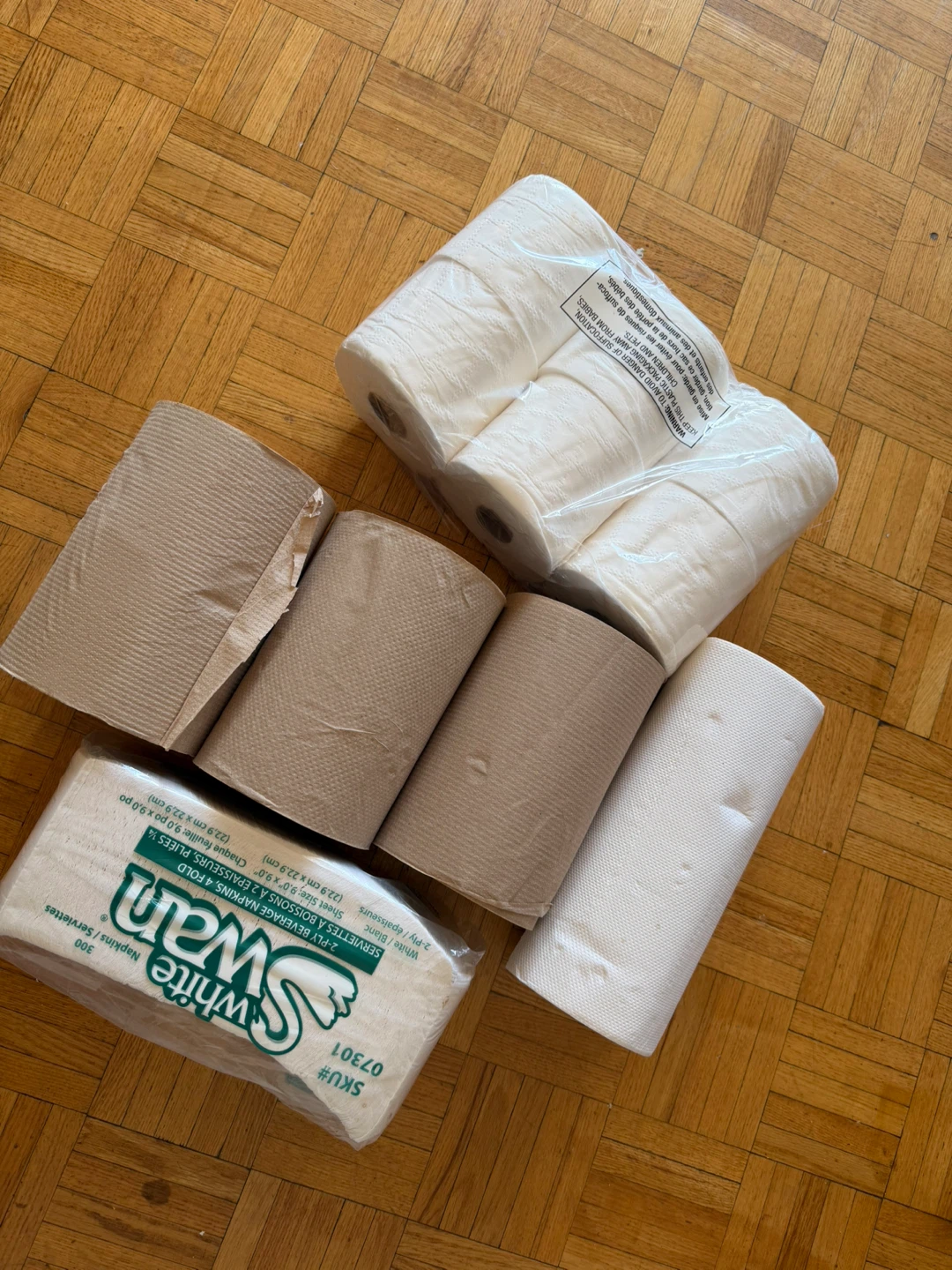 White Swan Napkins and Paper Towels - photo 2