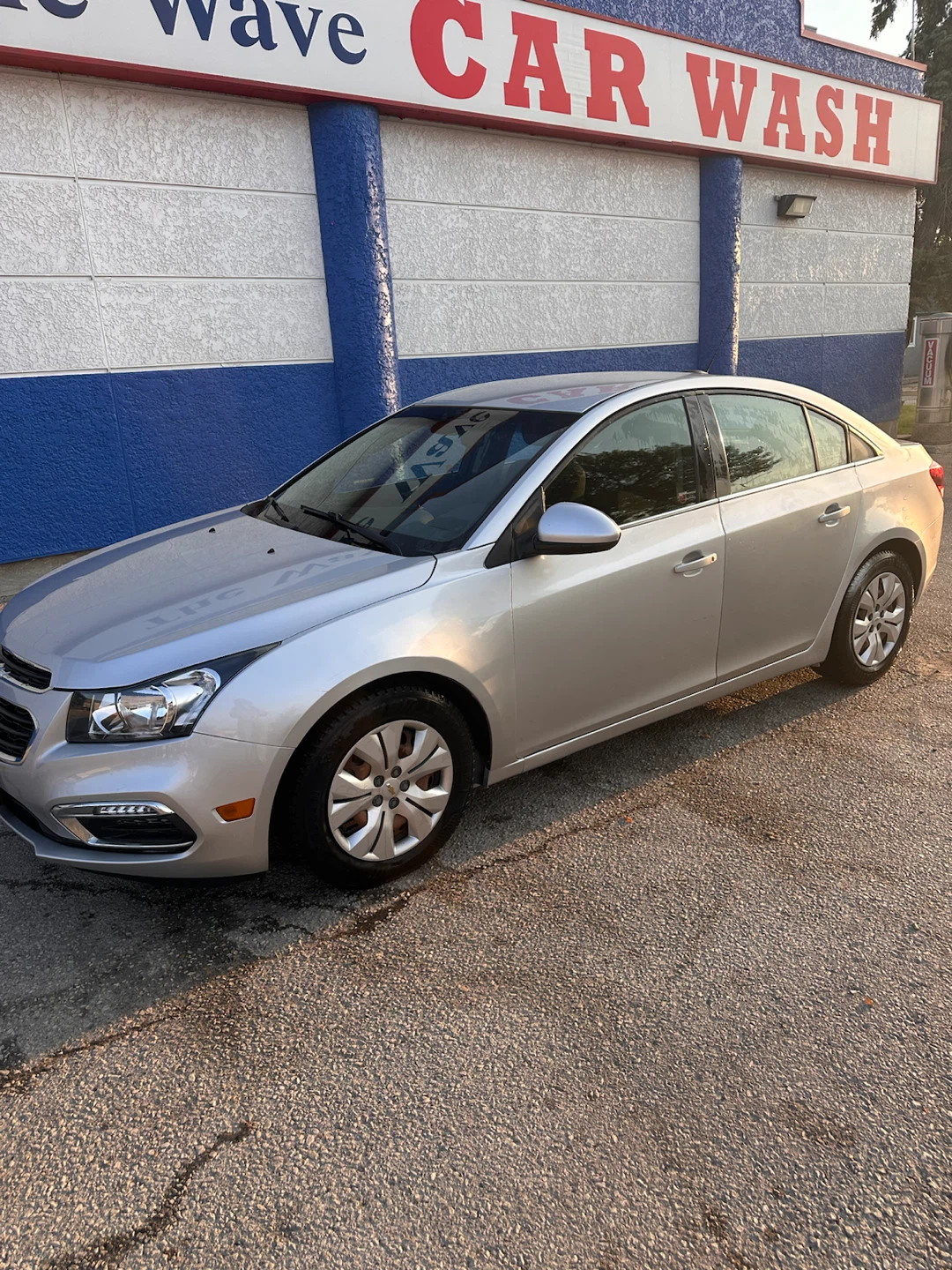 Silver Chevrolet Cruze