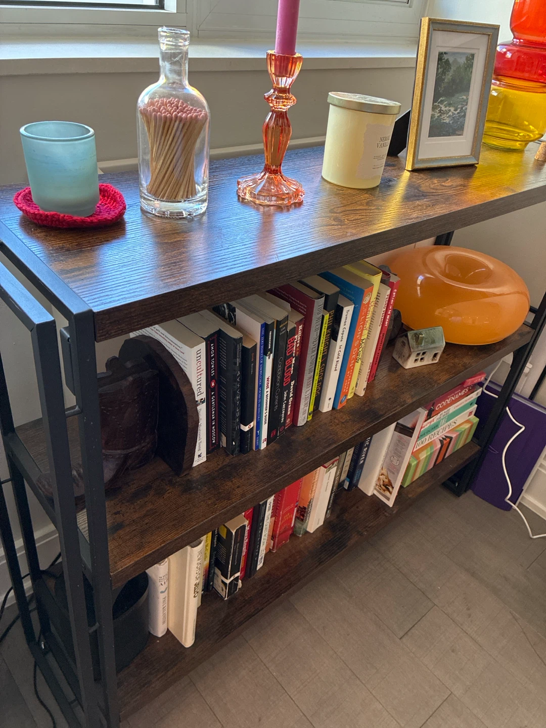Bookshelf - photo 3