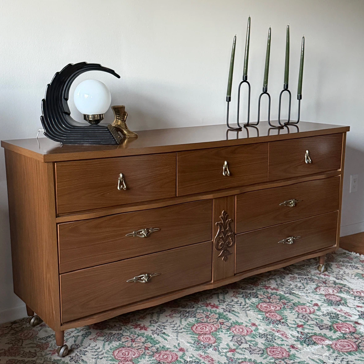 Vintage Lowboy Dresser - photo 2