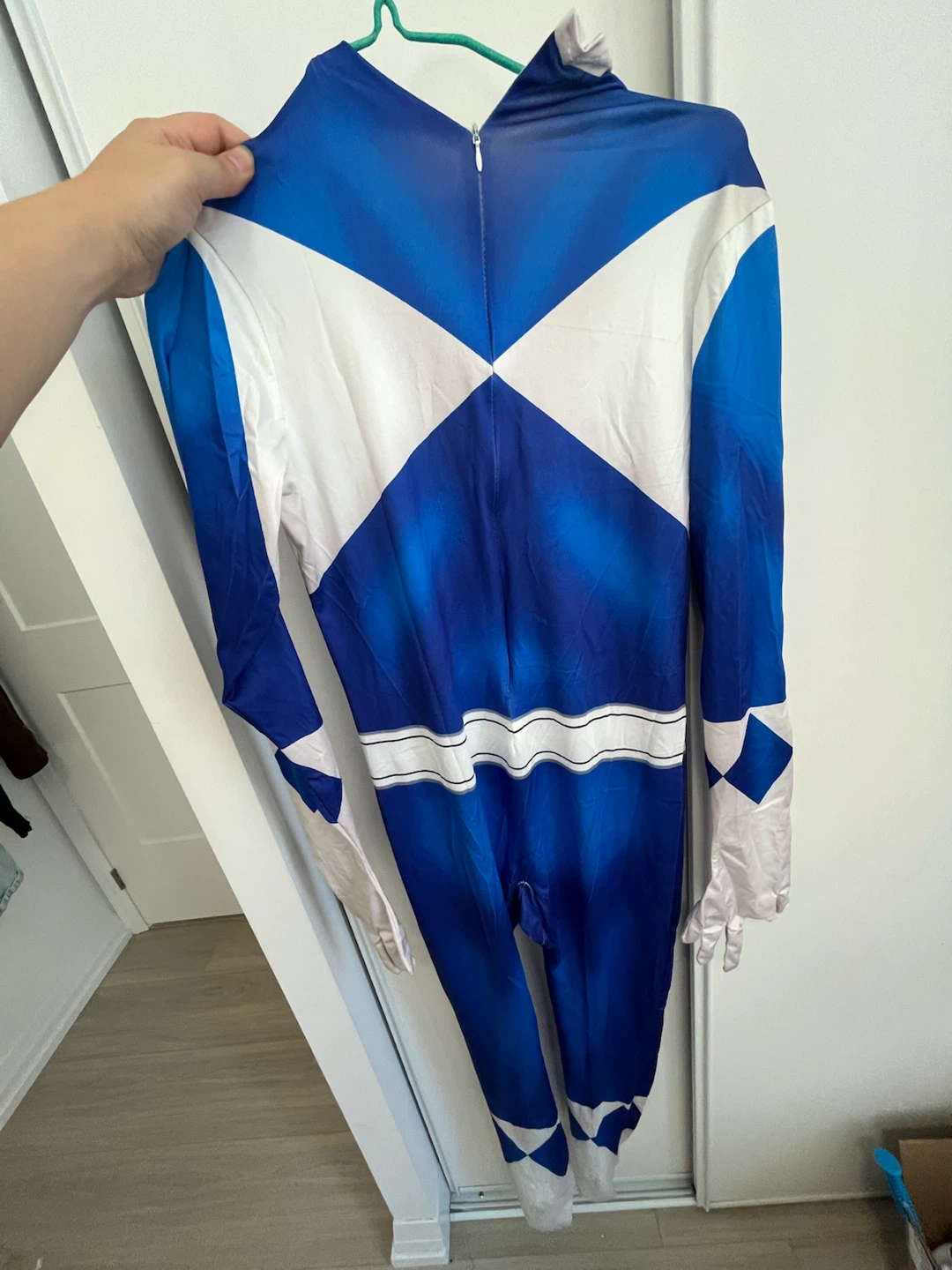 Adult Power Ranger Halloween costume blue with the mask - photo 3