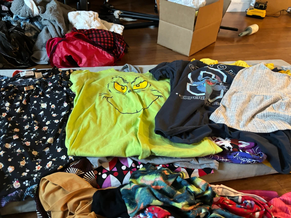 Assorted Women's Casual Tops Bundle - photo 3