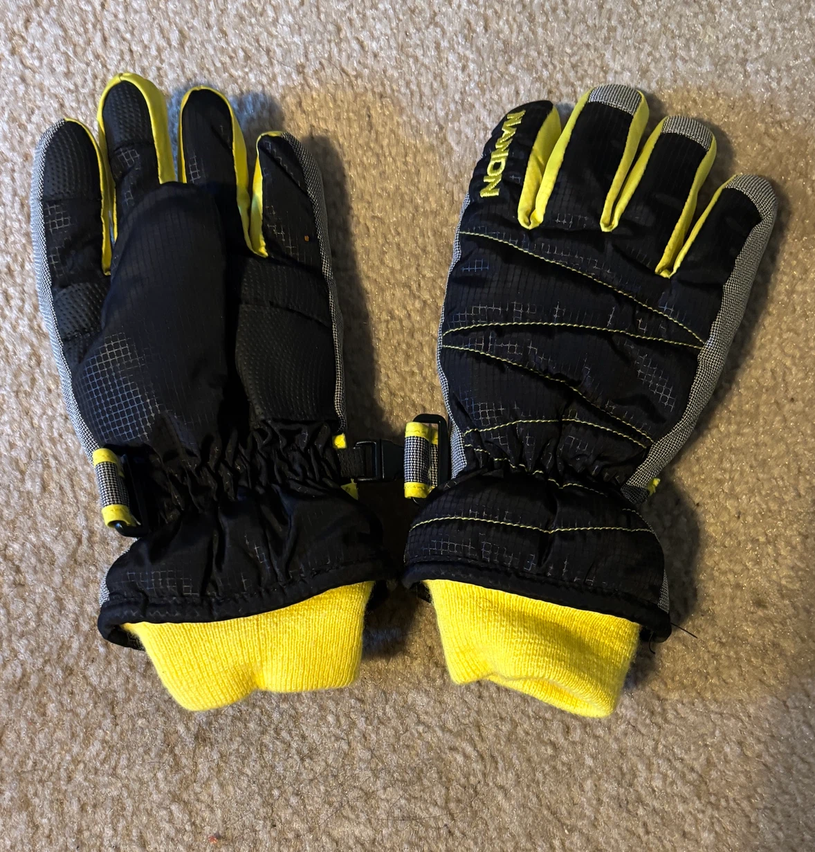 Nanon Winter Gloves - Black and Yellow