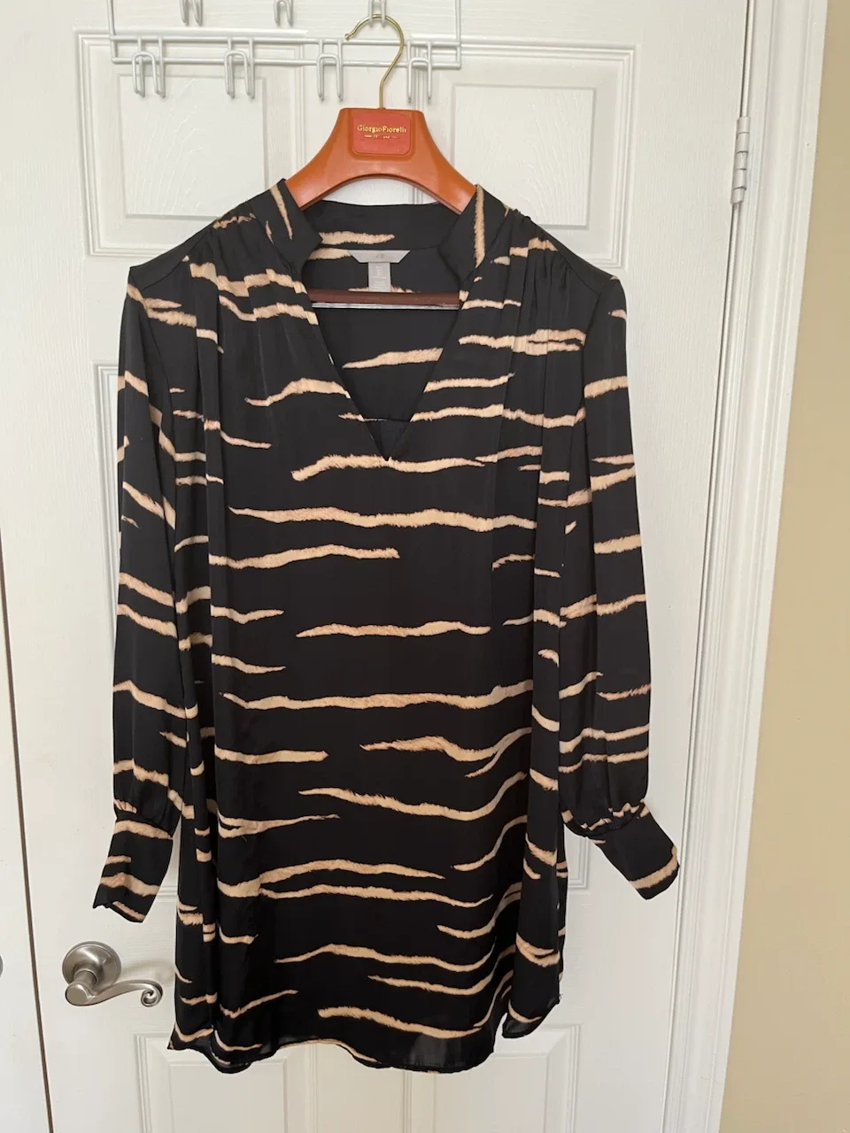 H&M Tiger Stripe  Dress Size Large