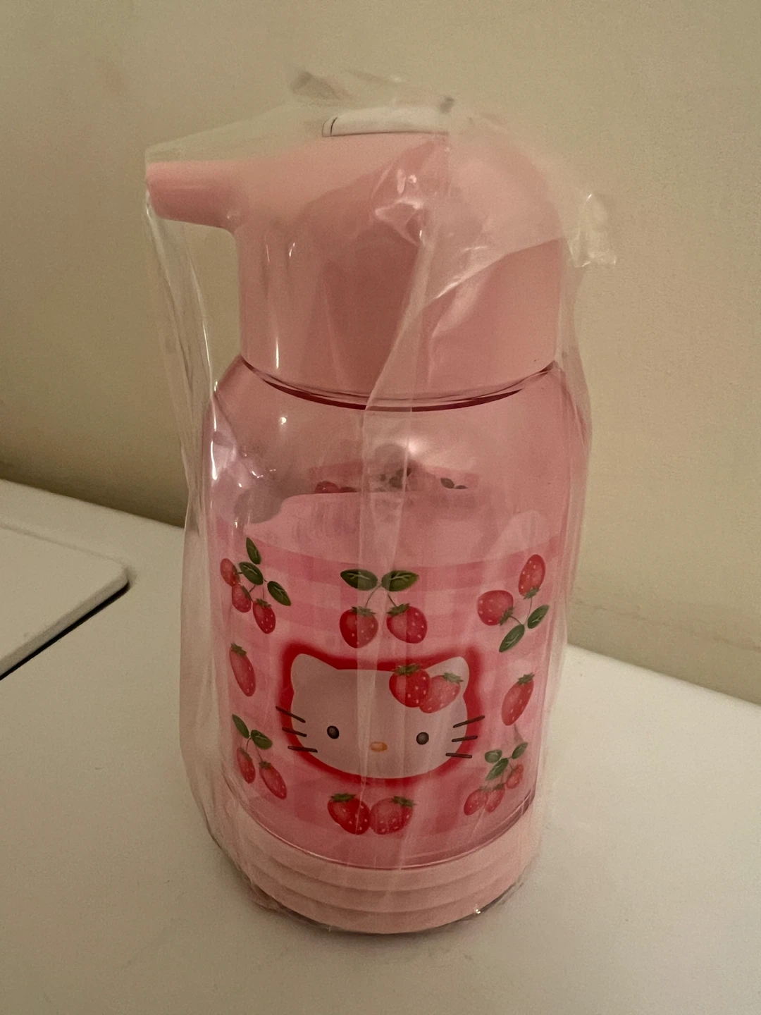 Sanrio Hello Kitty Condiment Dispenser