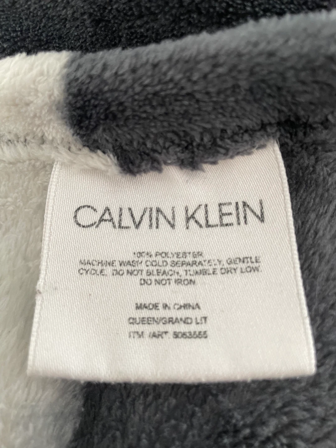 Two Calvin Klein Blankets – Black, White & Grey - photo 2