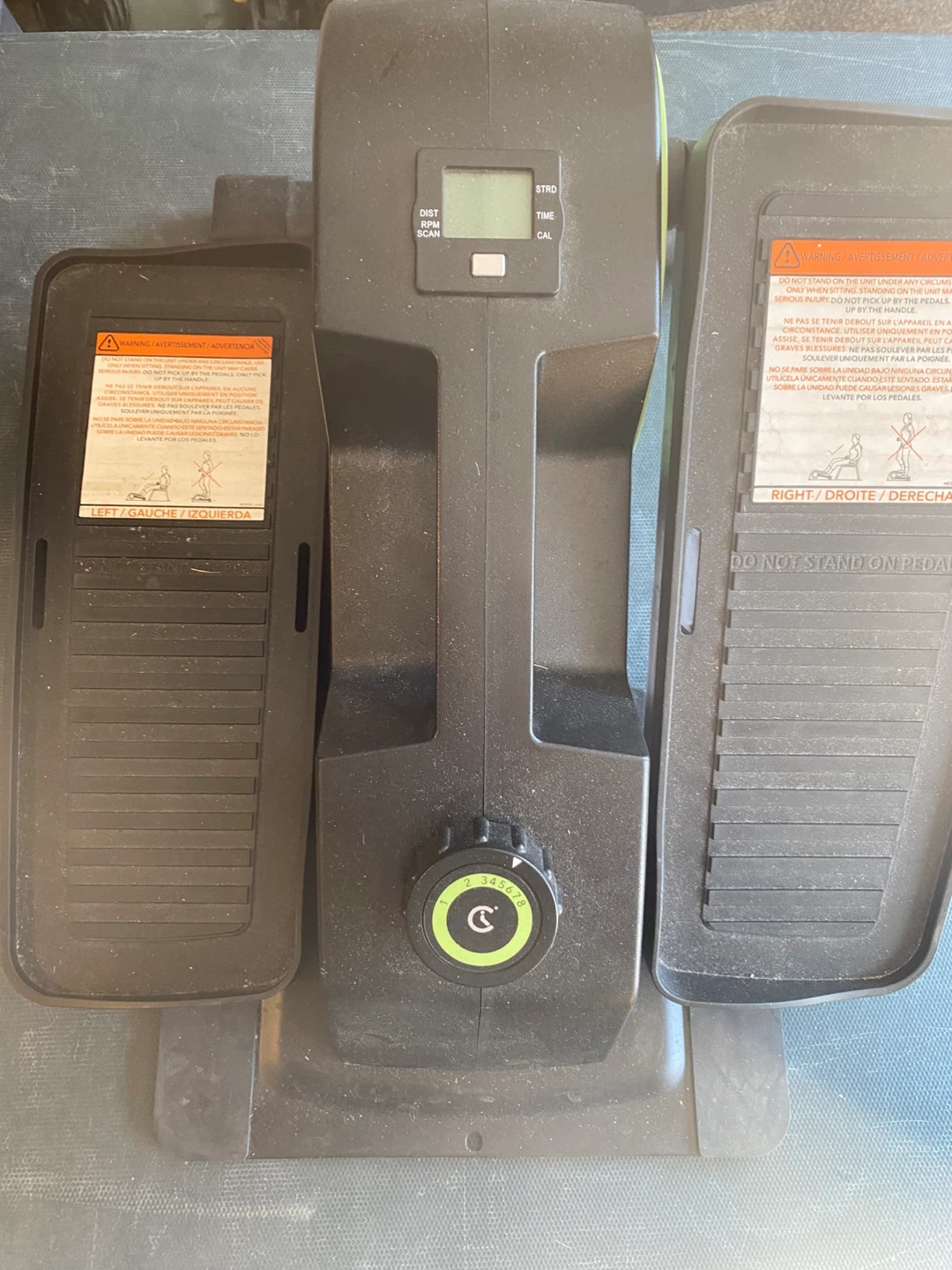 Cubii under-desk elliptical trainer - photo 3