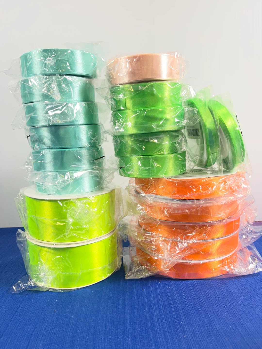 20 Rolls of Brand New Satin Ribbon Craft - photo 2