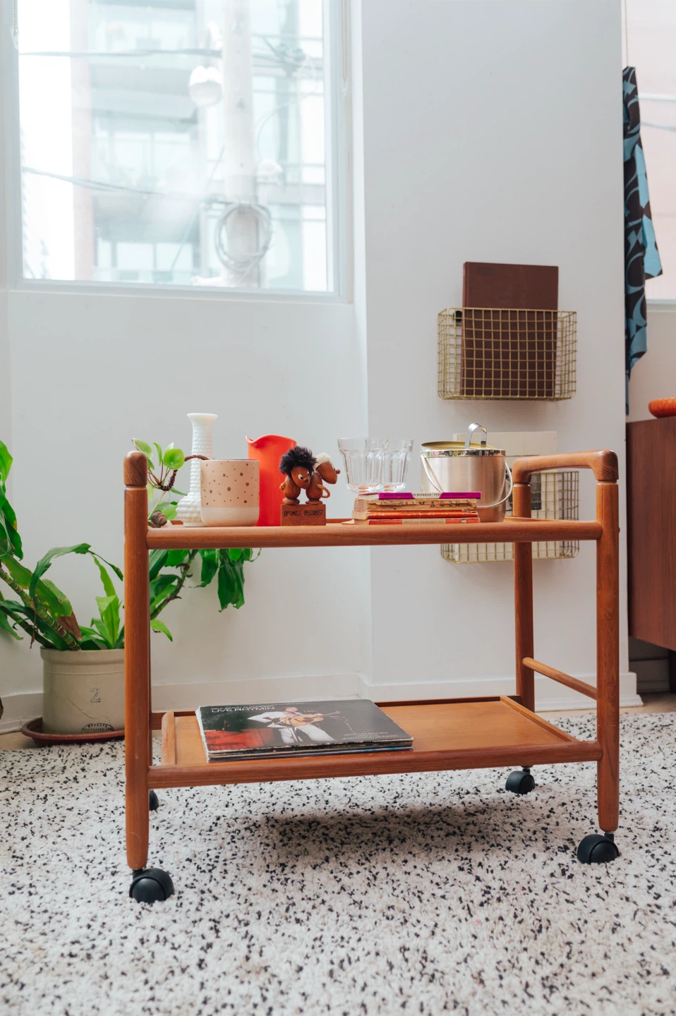 Mid-Century Modern Wood Bar Cart / Serving Trolley – 1960s–70s