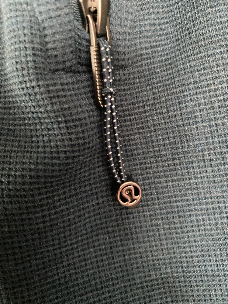 Lululemon Scuba Cropped 1/2 Zip Funnel Neck Waffle - photo 4