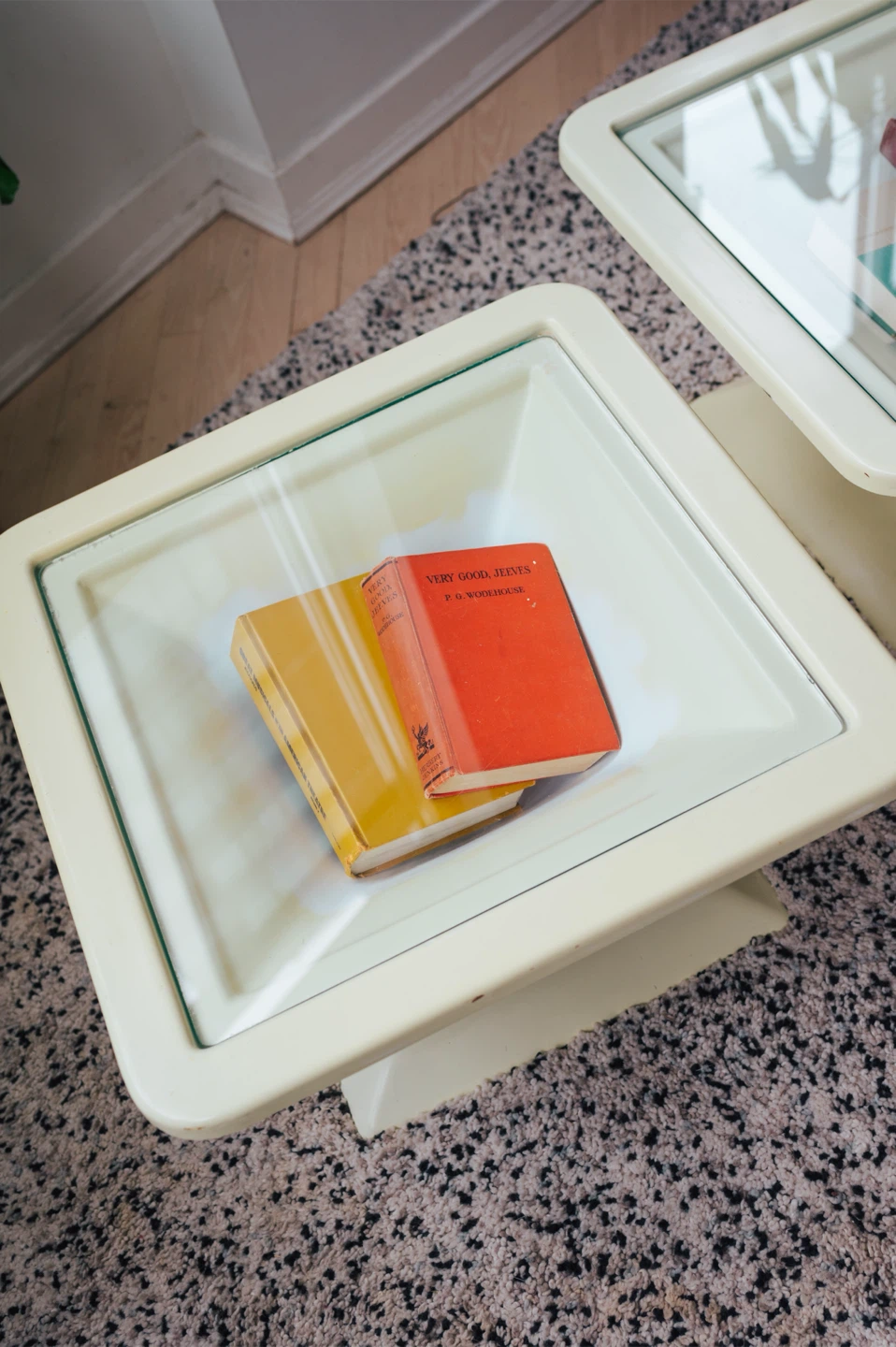 Pair of Vintage 1970s Space Age Side Tables - photo 3