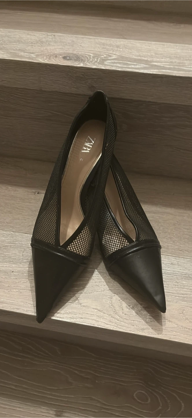 Zara Black Mesh Kitten Heels - photo 3