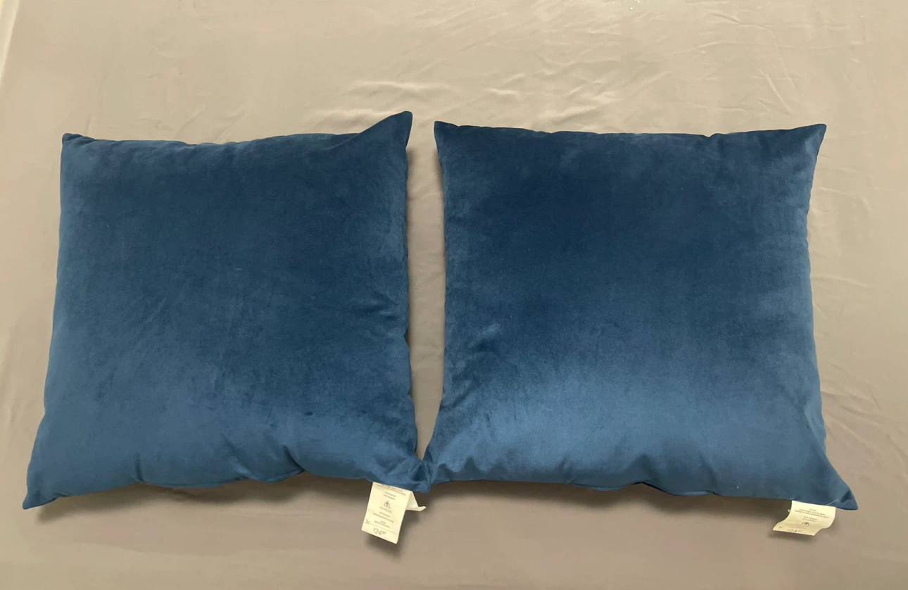 2 Navy Hometrends Decorative Throw Pillows