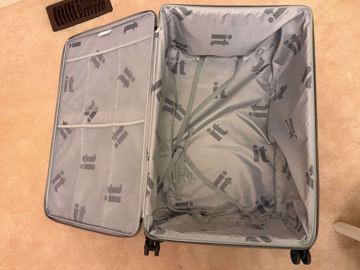 it Lightweight Spinner Suitcase 29 inch & a luggage strap - photo 4