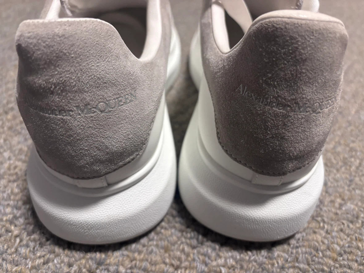 Alexander McQueen Oversized Sneakers Size 45 - photo 2