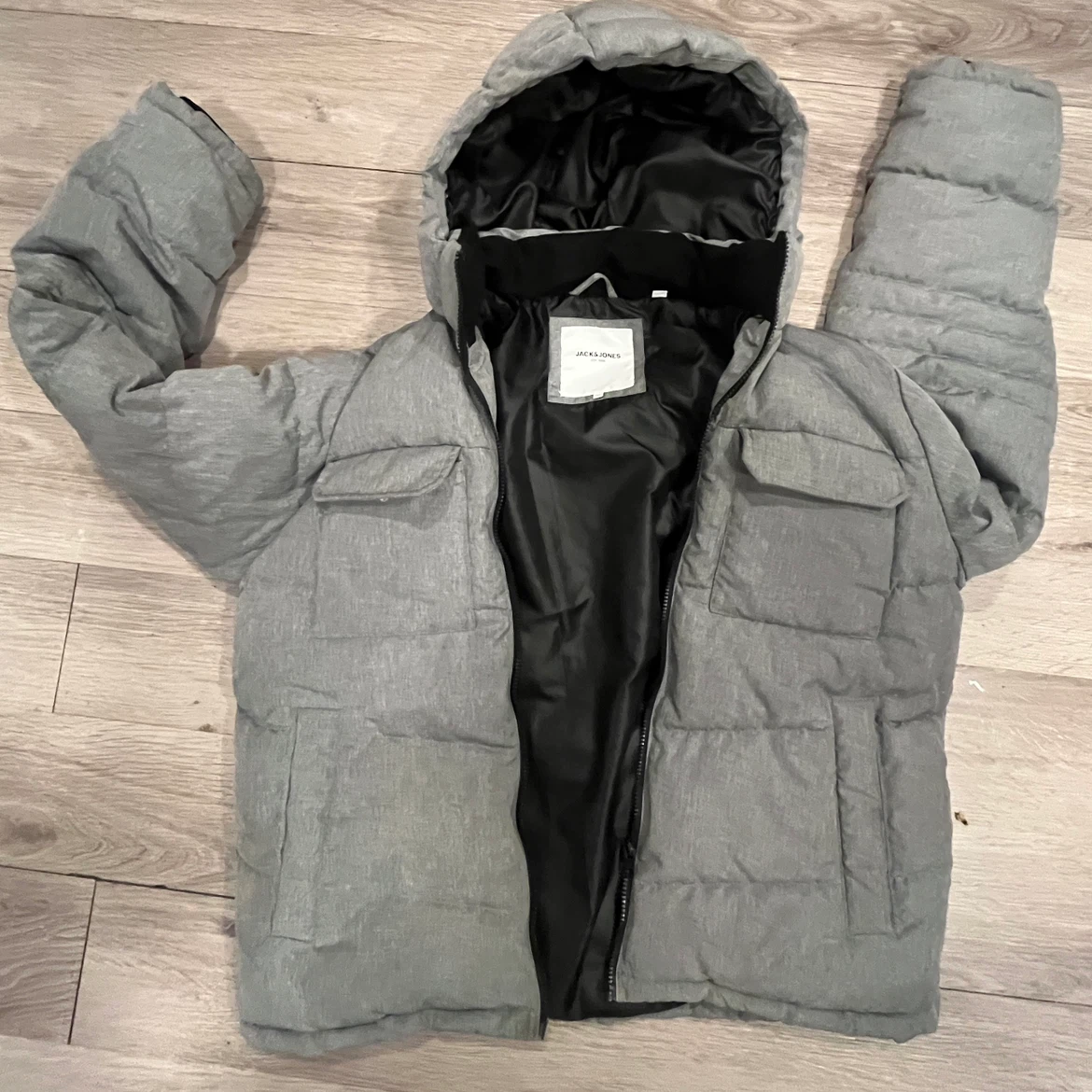 Jack & Jones winter Gray Puffer Jacket size Xl
