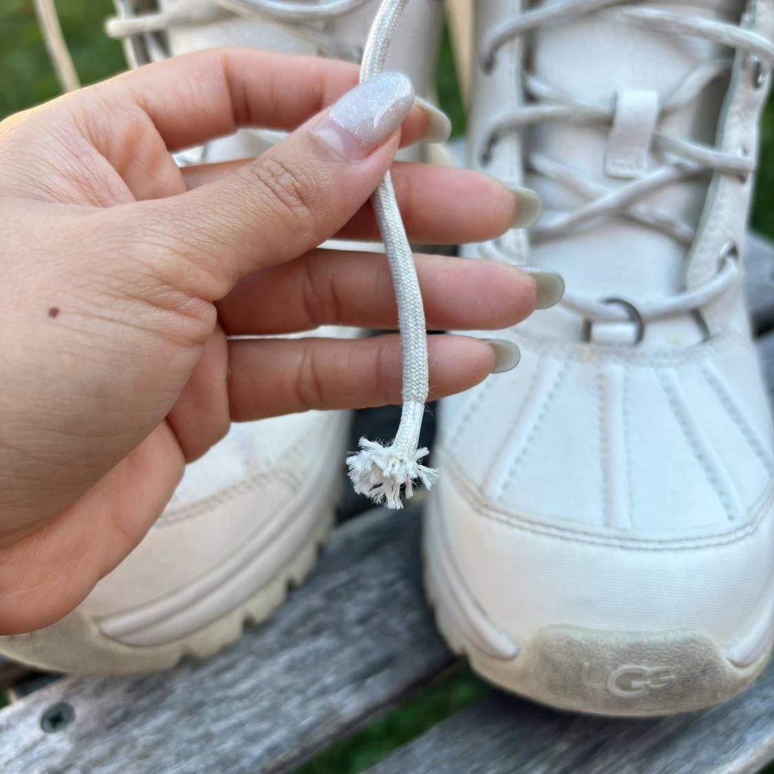UGG Waterproof Winter Boots - Off-White Size 5 - photo 4