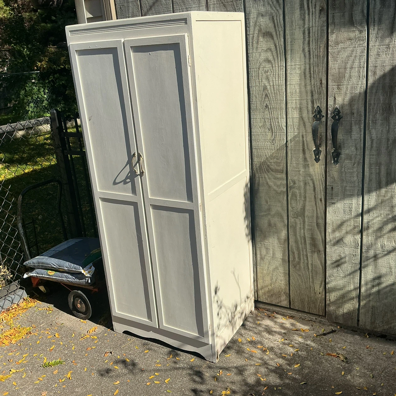 White Wooden Wardrobe Storage Cabinet ! - photo 2