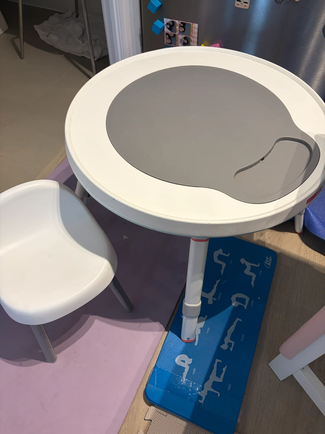 Skip Hop Kids Activity Table and two Chairs