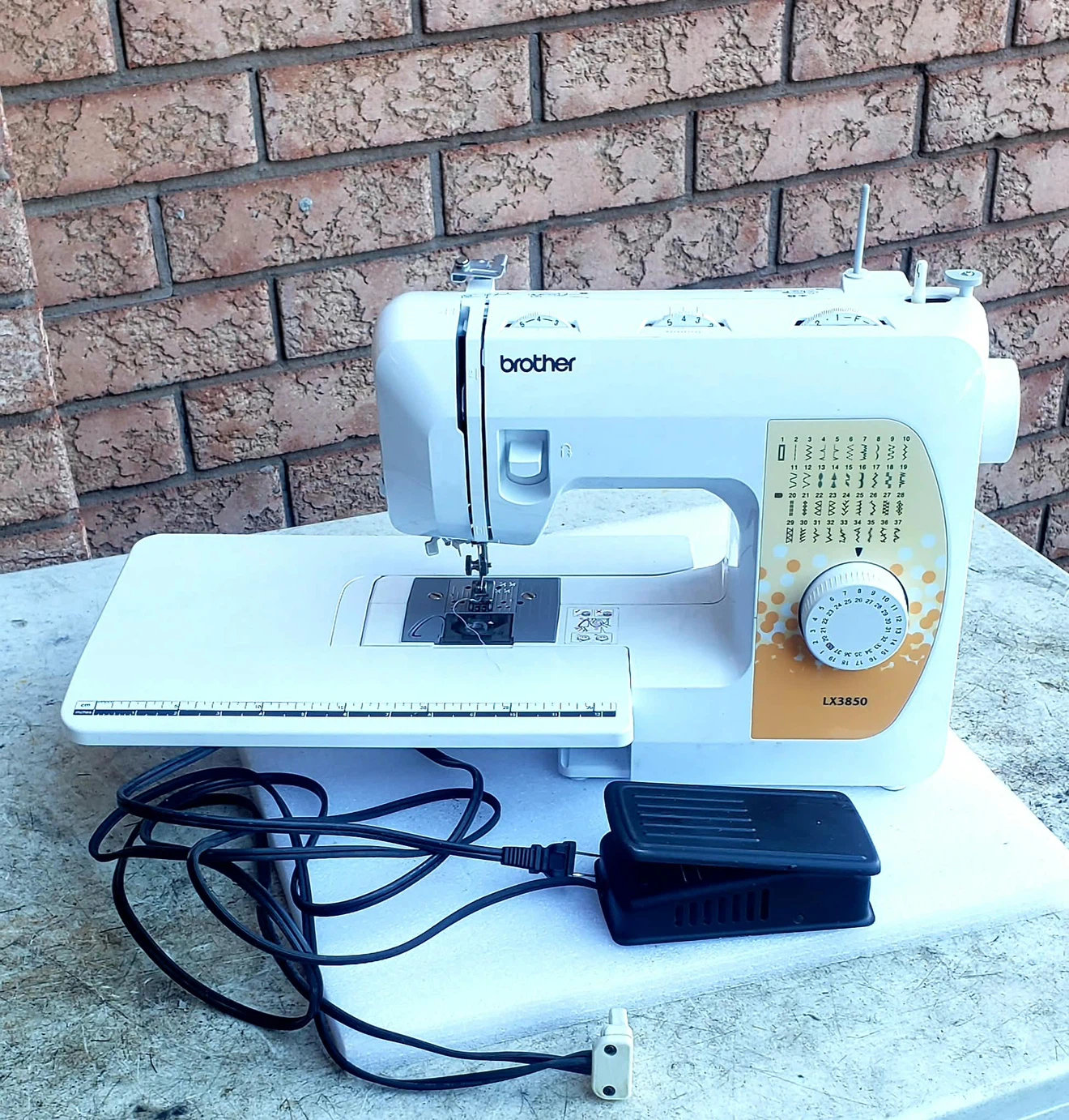 Brother LX3850 Sewing Machine