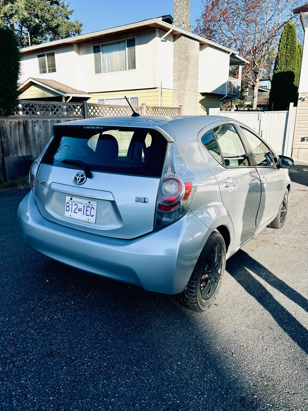 2012 Toyota Prius c Hybrid - photo 5