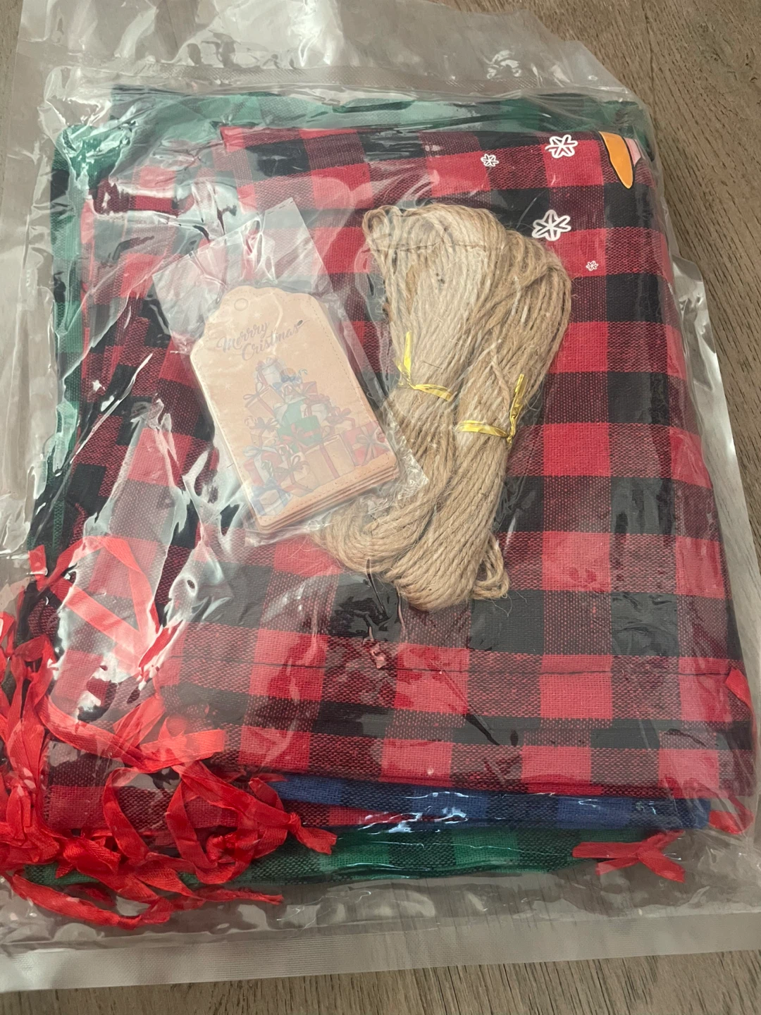 NEW! Set of 20 Cotton Christmas Plaid Gift Bags - photo 2