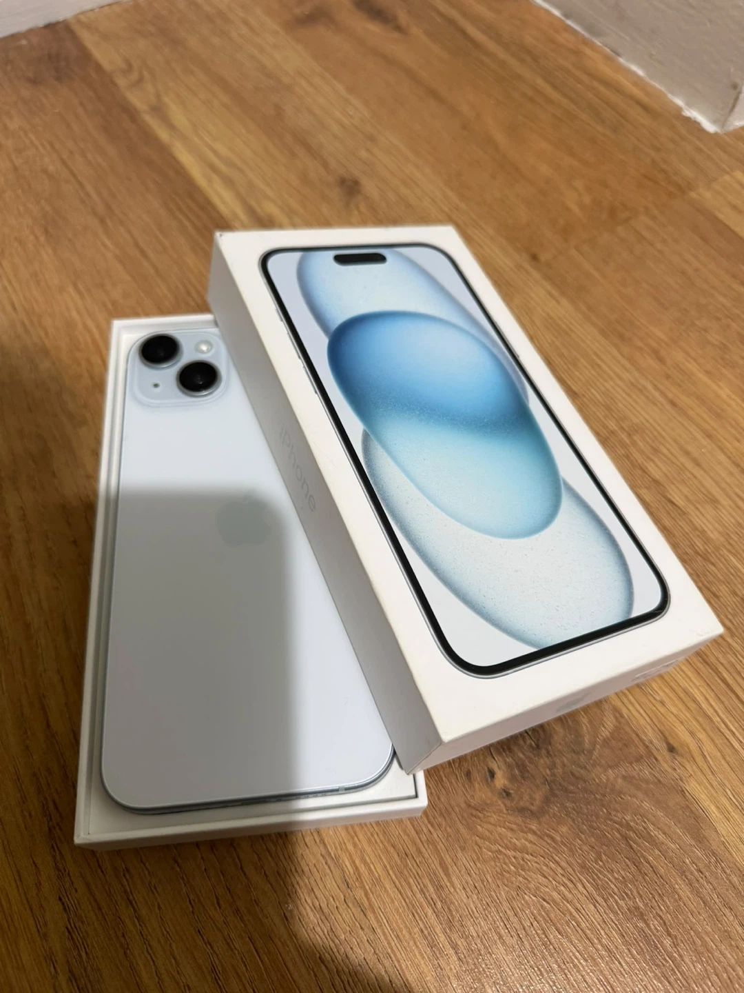 Apple iPhone 15 plus