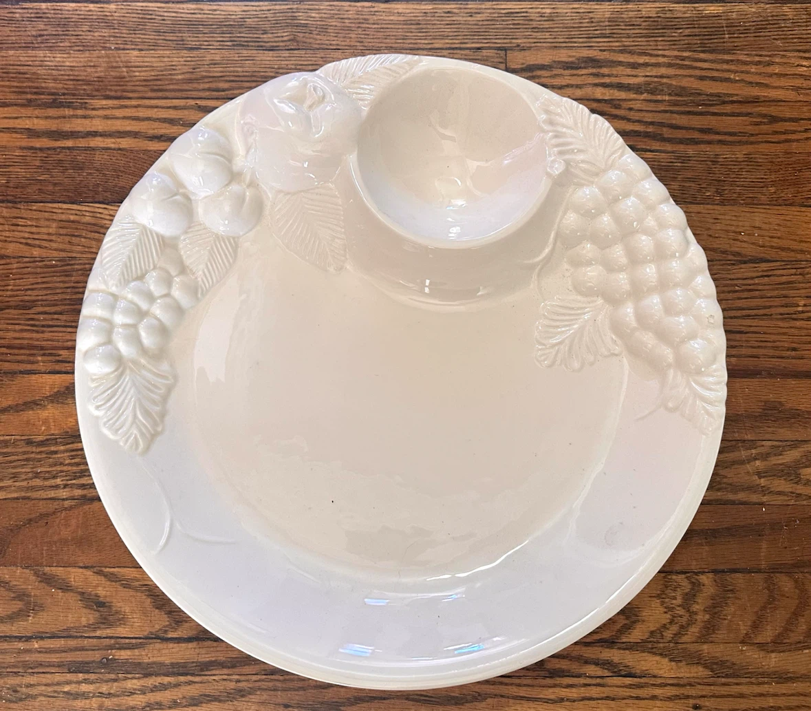 White Ceramic Grape Chip and Dip Platter