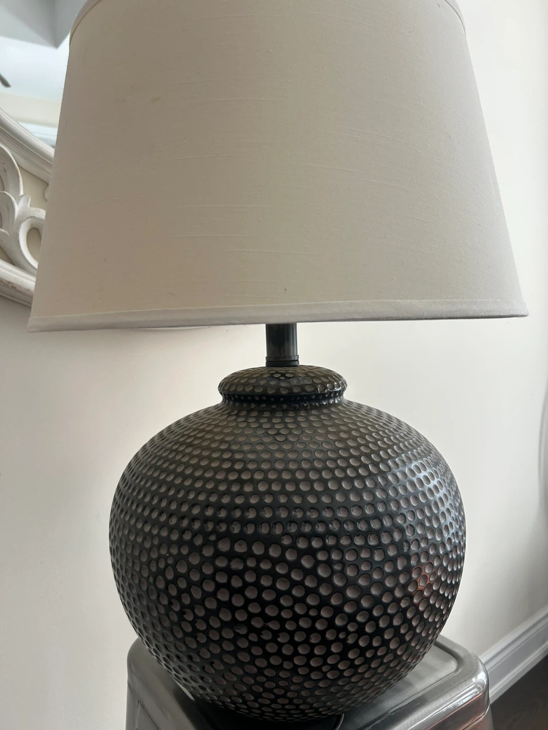 Textured Brown Table Lamp w/ Beige Shade - photo 2