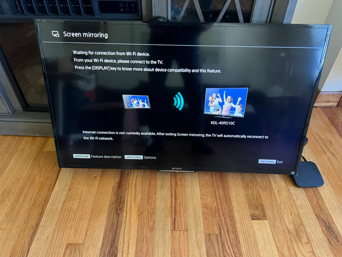 Sony Bravia KDL-40R510C 40-inch LED TV - photo 2