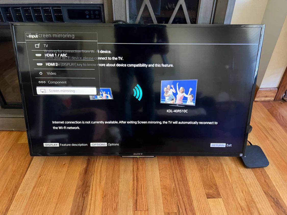 Sony Bravia KDL-40R510C 40-inch LED TV - photo 3