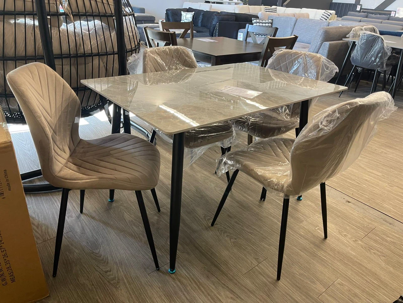 Brand New Dining Set – Grey Marble Ceramic Table & Velvet Chairs
