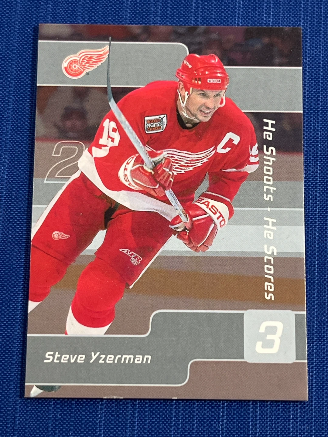 Detroit Red Wings Stanley Cup Championship Figurine + Free Card - photo 2