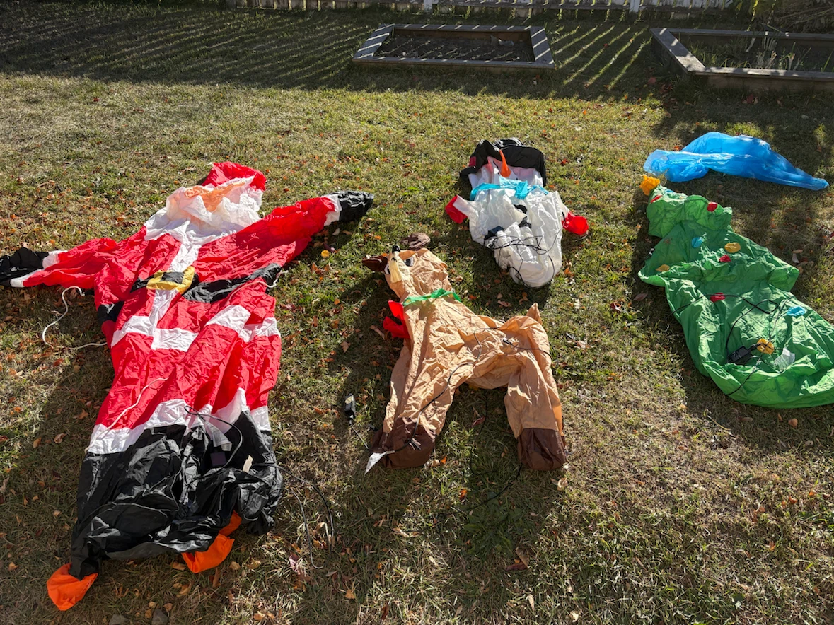 Set of 4 Christmas Inflatable Decorations - photo 2