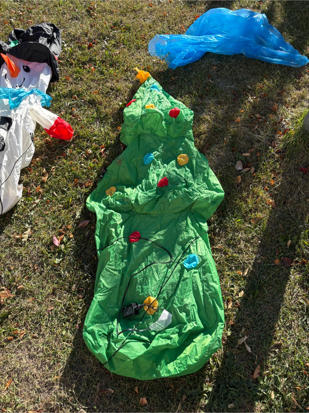 Set of 4 Christmas Inflatable Decorations - photo 5