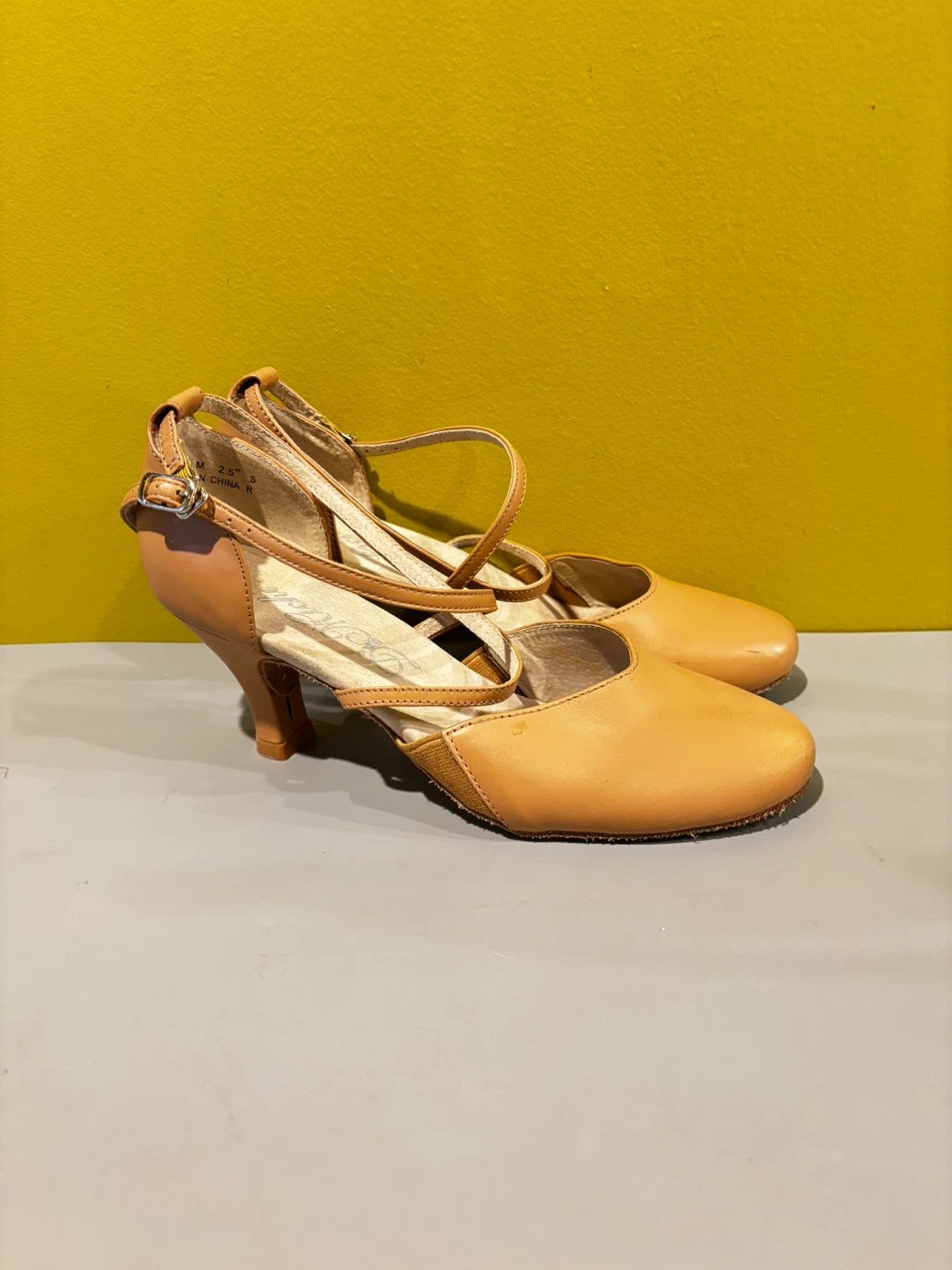 Tan Ballroom Dance Shoes Size 5 - photo 3