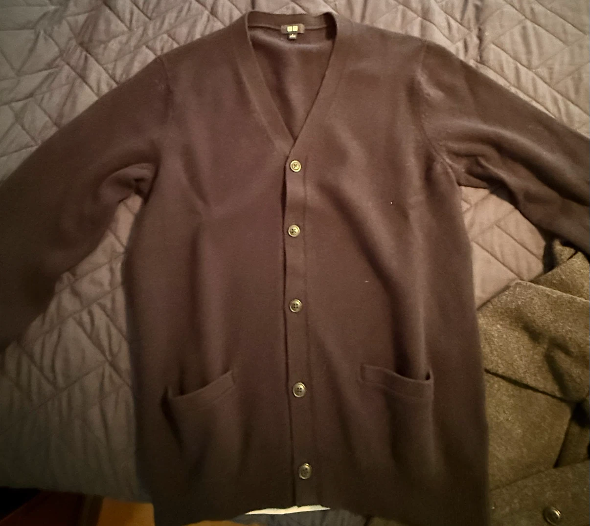 Two Uniqlo cardigans - photo 2
