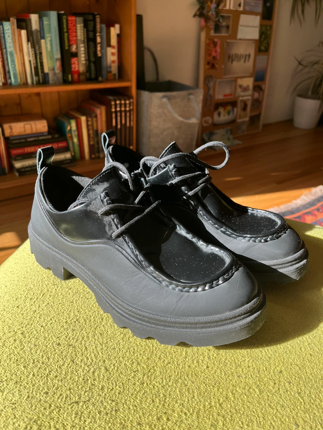 Ecco leather lace up shoes