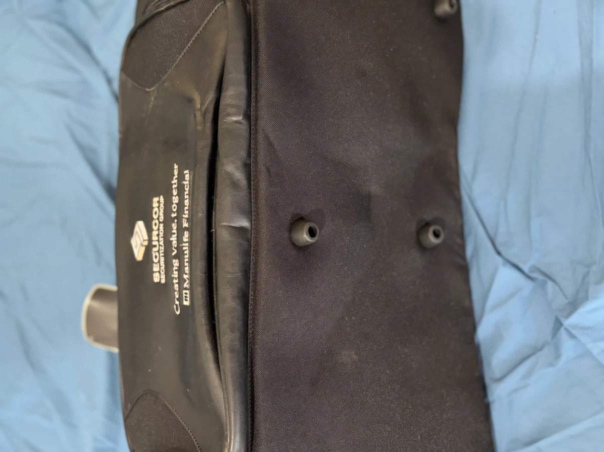 Securcor Manulife Financial Duffle Bag - photo 2