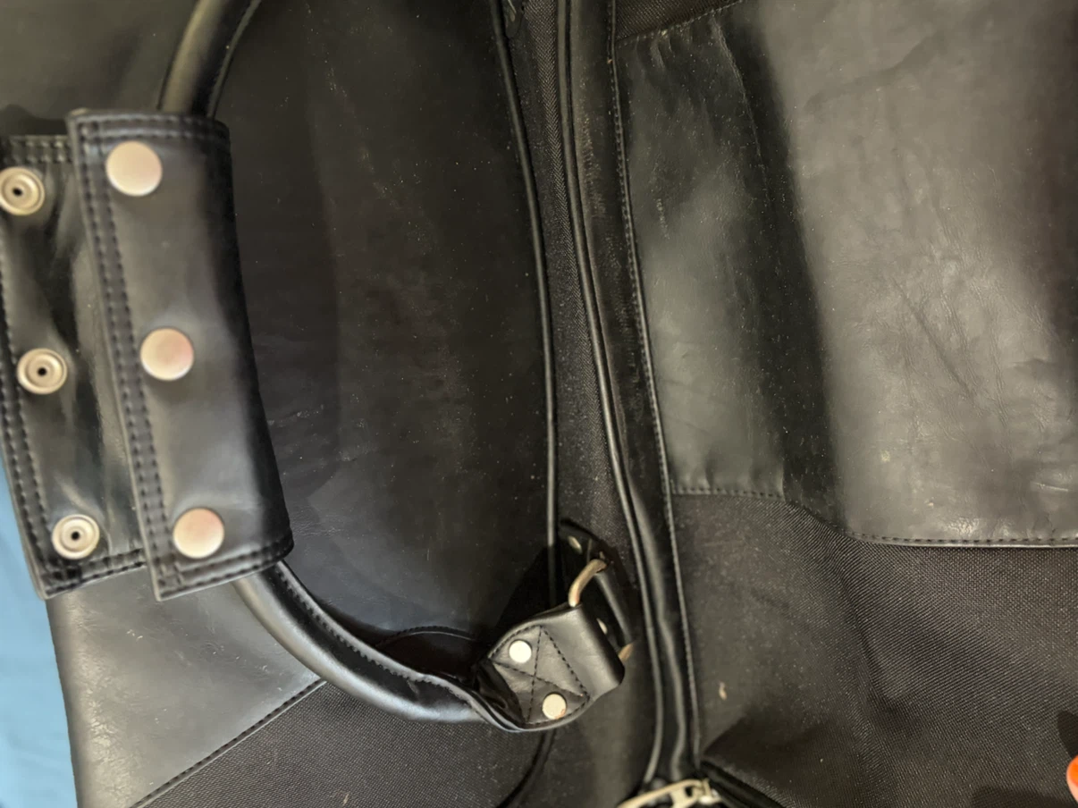 Securcor Manulife Financial Duffle Bag - photo 4