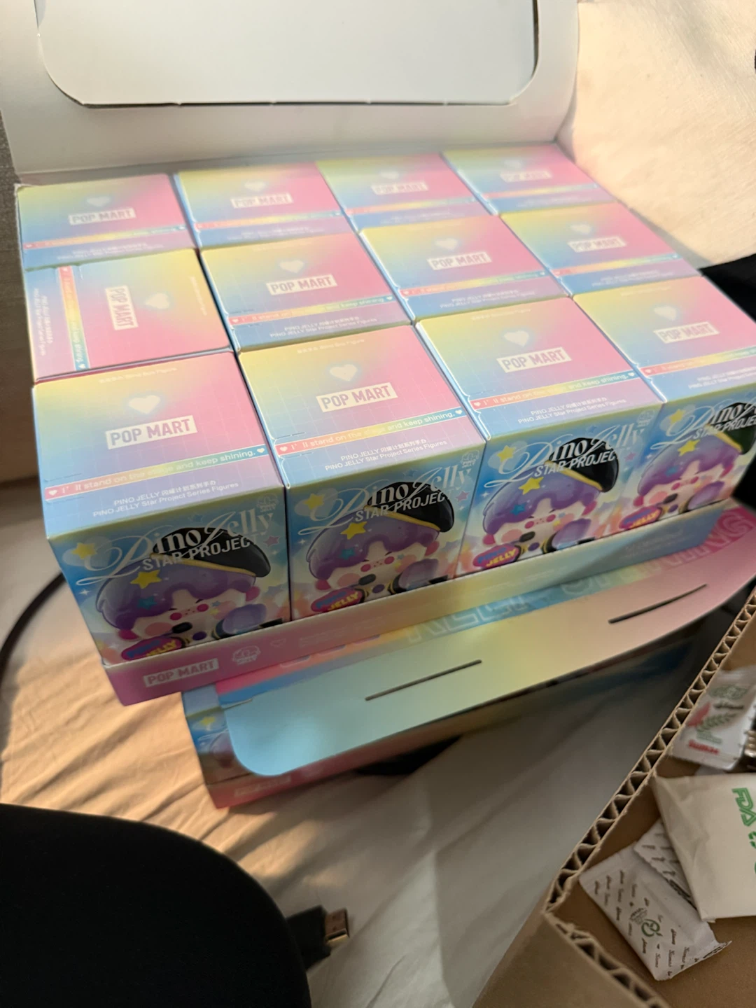 Pop Mart Pino Jelly Star Project Blind Box Set - photo 4