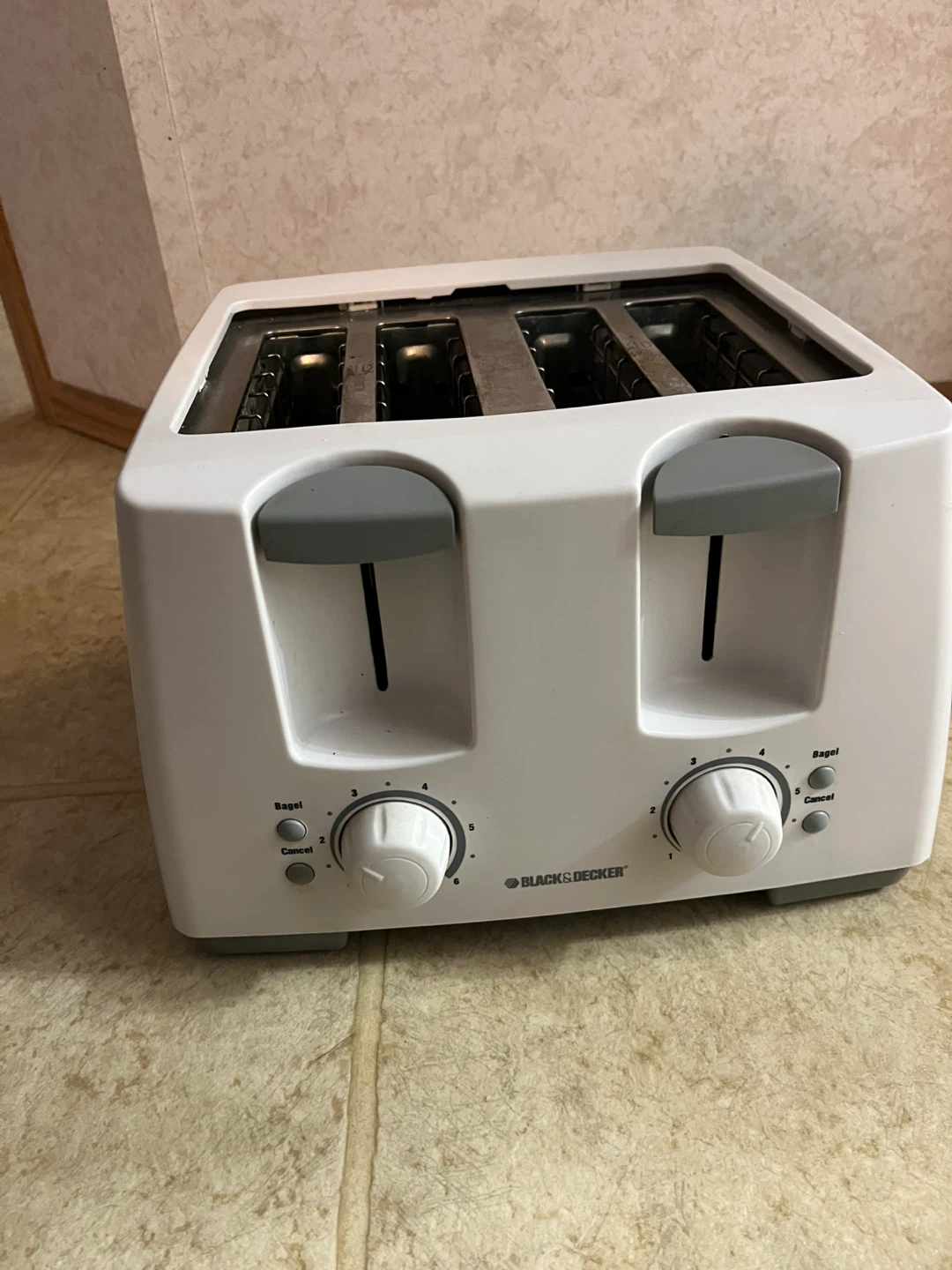 Black & Decker 4-Slice Toaster