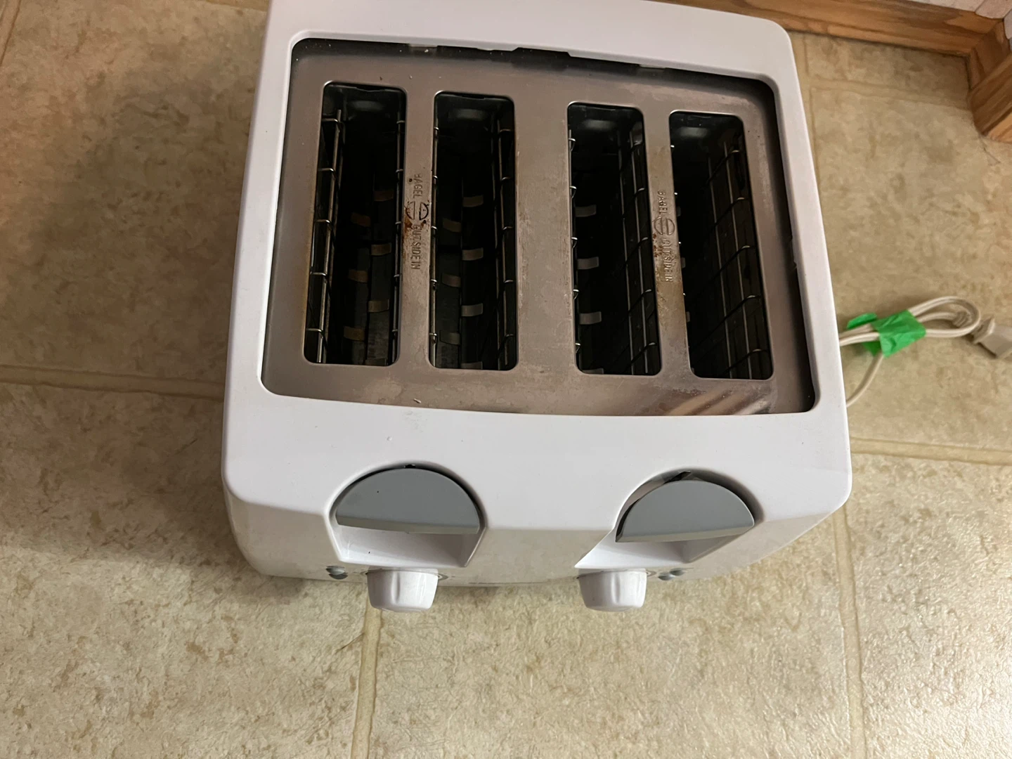 Black & Decker 4-Slice Toaster - photo 2