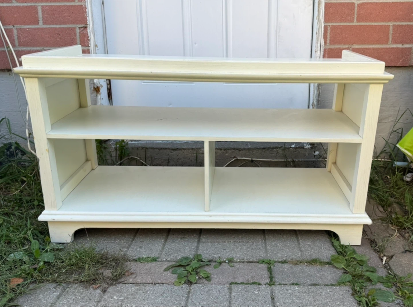 Off-White Wood Entryway Storage Bench / Low TV Stand