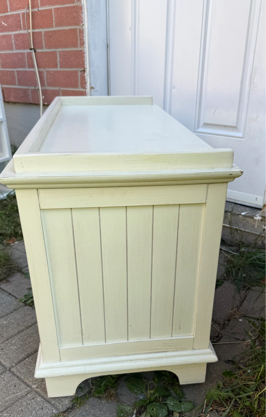 Off-White Wood Entryway Storage Bench / Low TV Stand - photo 3