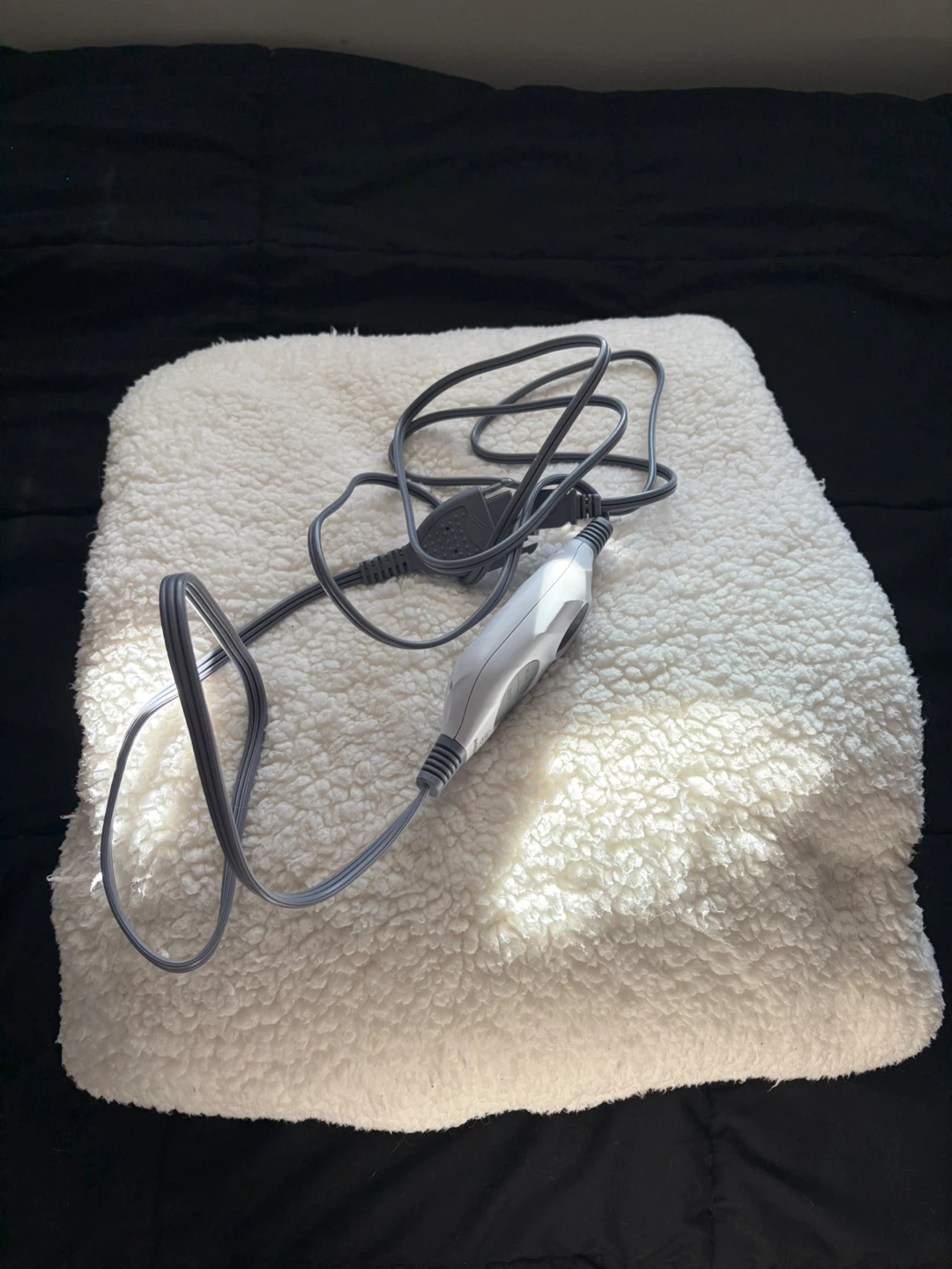 Sunbeam Heating Pad with Sherpa Cover
