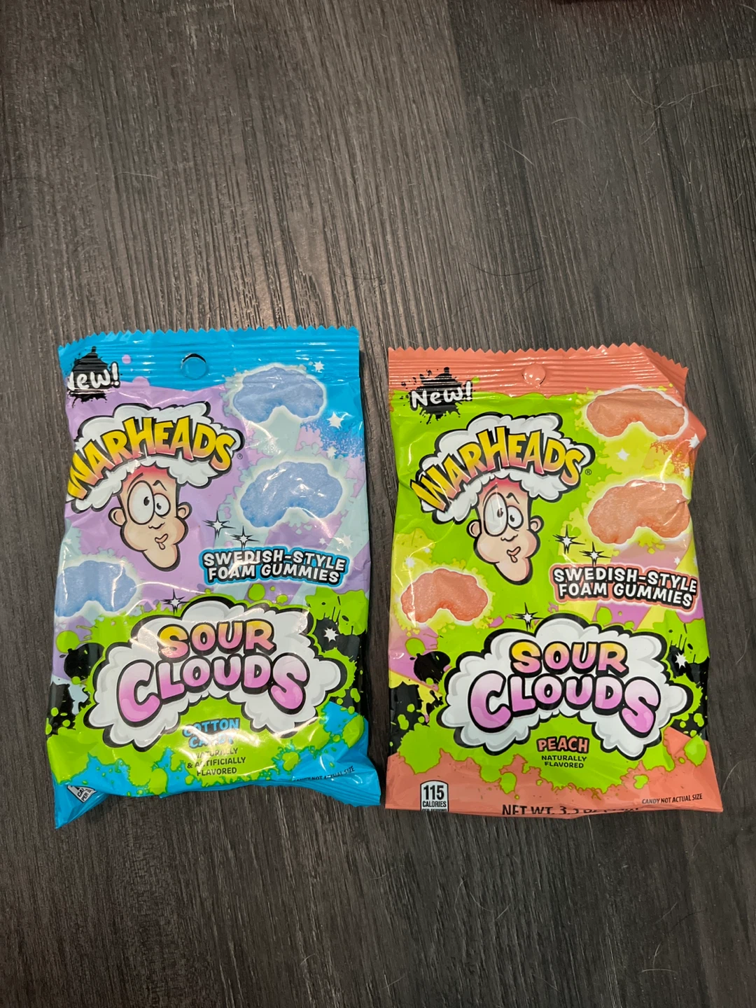 VIRAL CANDY Warheads Sour Clouds gummies