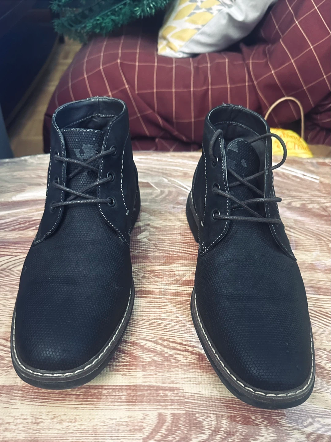 Kenneth Cole Reaction Boots size 8.5 M