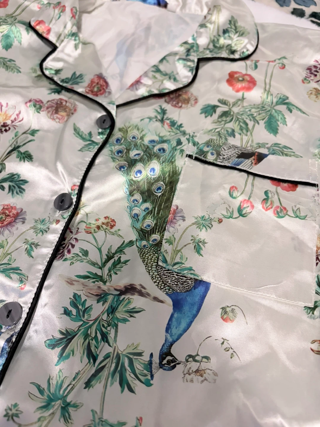 Peacock Floral Satin Pajama Set - photo 3